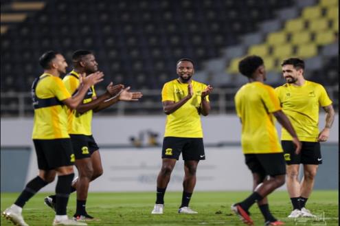 اتحاد جدة يبدأ التحضير لمواجهة الأهلي في مونديال الأندية